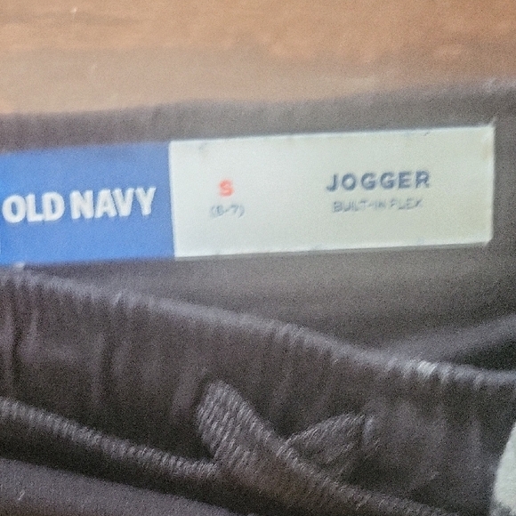 Old Navy Black Kids Joggers - Picture 2 of 4